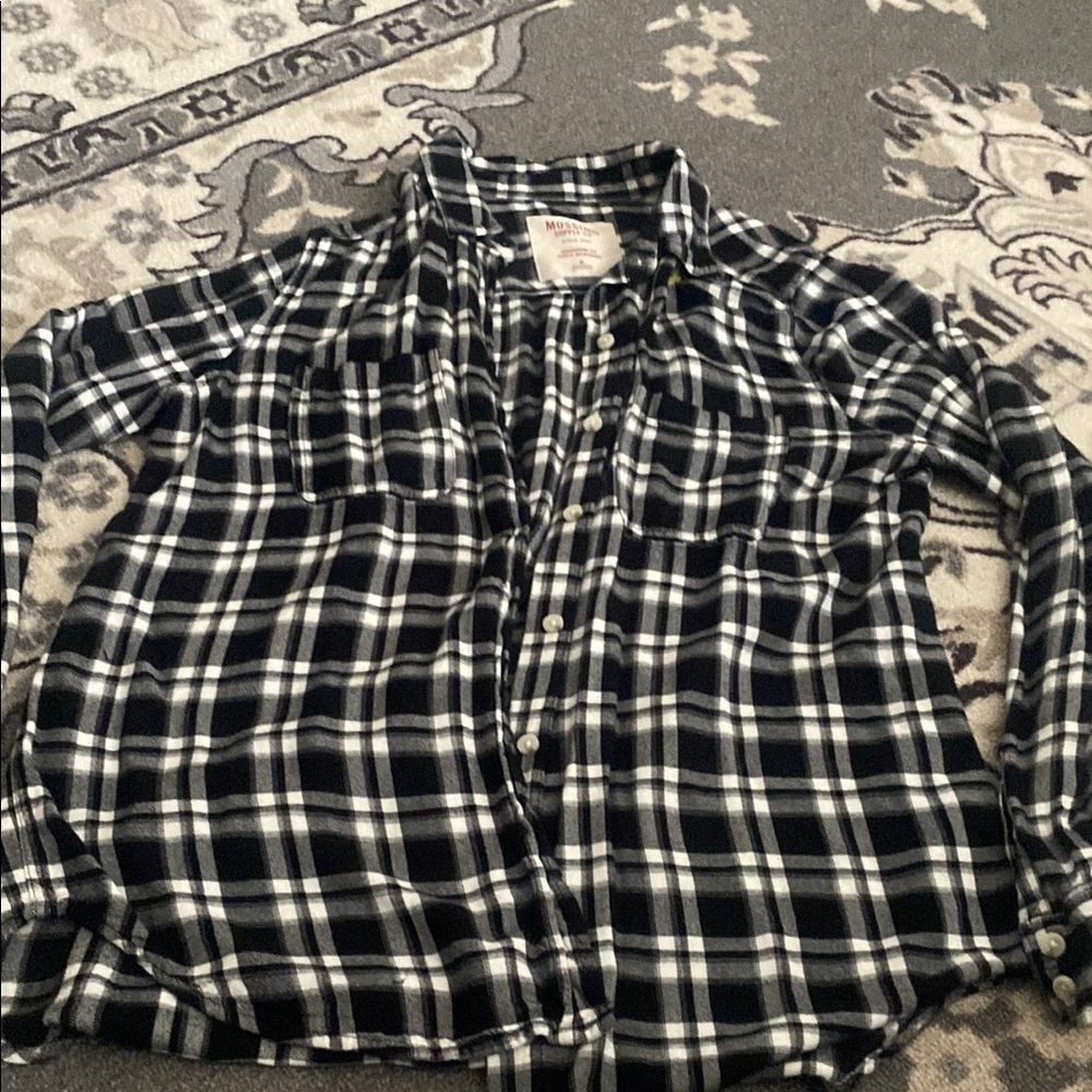 Mossimo Black and White Plaid Shirt